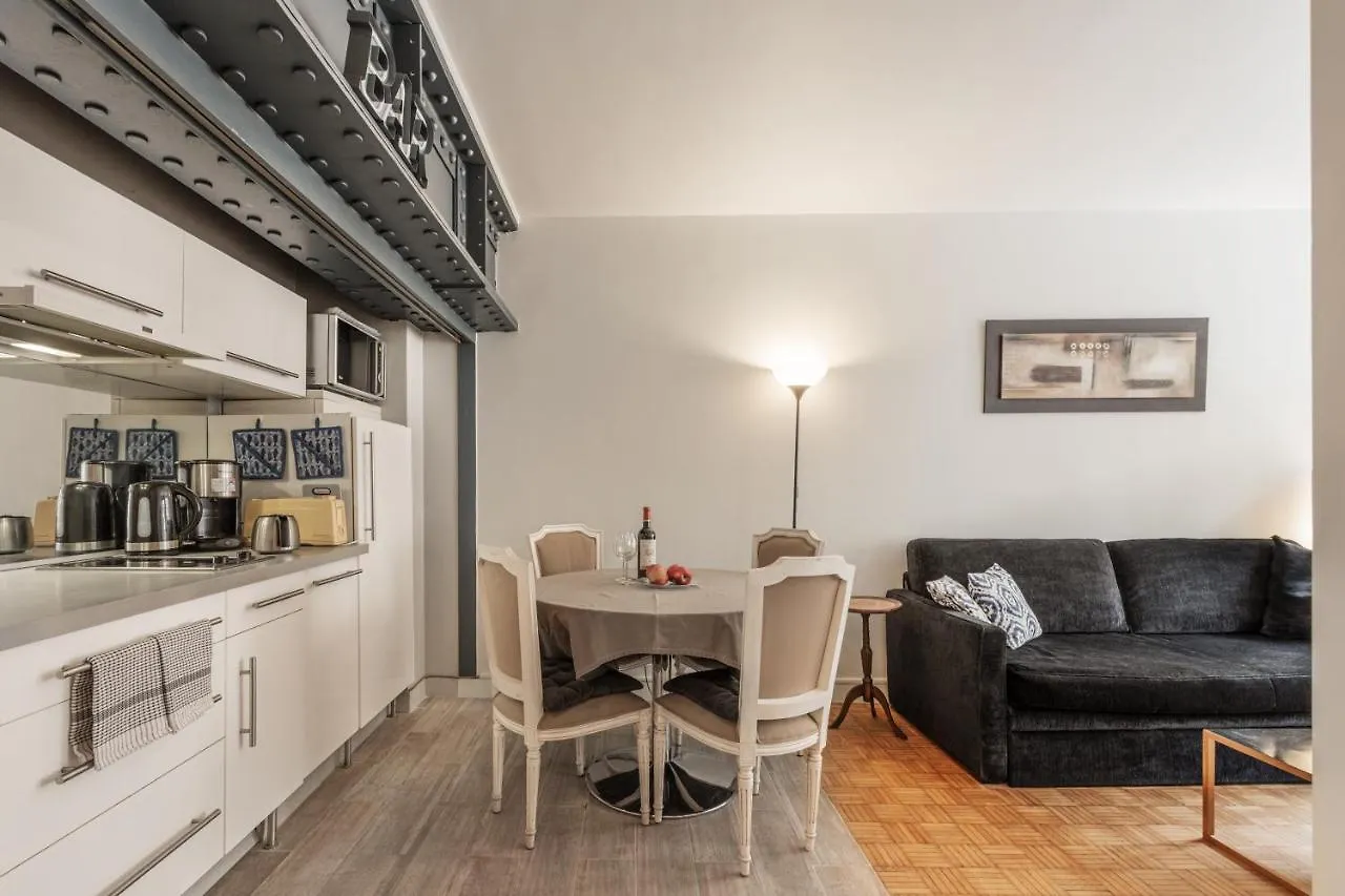 Apartmán & Functional At Chatelet Paříž